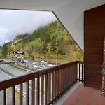 Finestra Sul Monte Rosa *