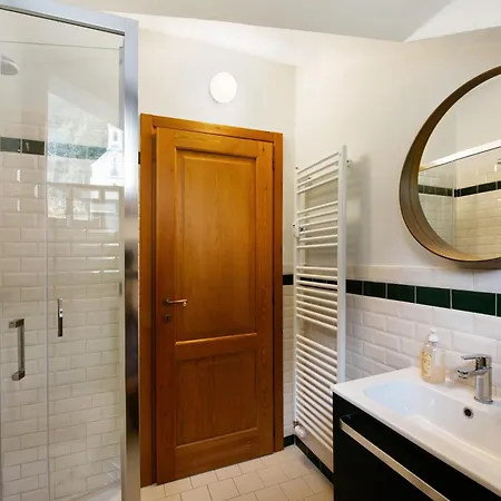 Finestra Sul Monte Rosa